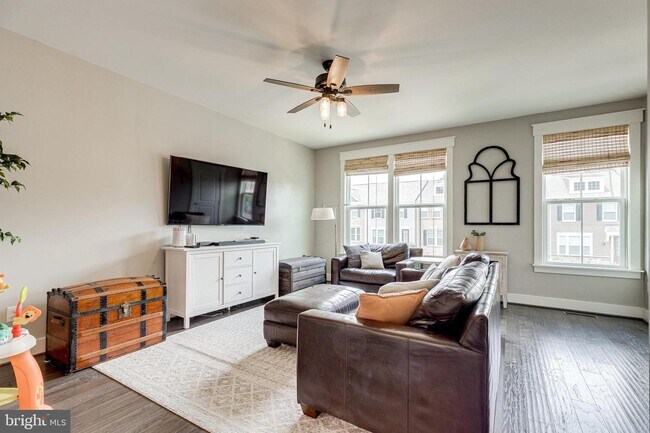 Foto del edificio - 10753 Hinton Way