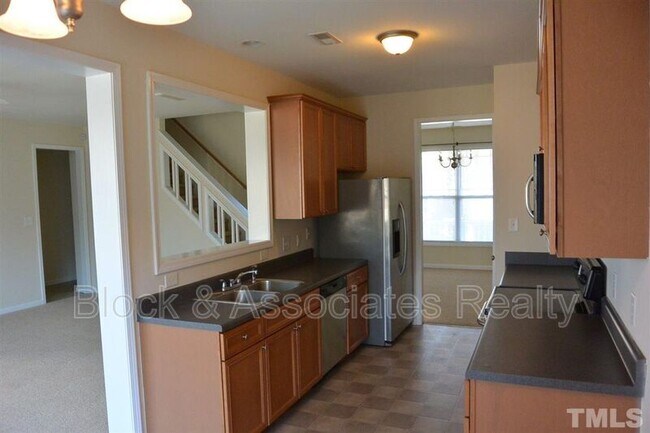 Building Photo - 4024 Patriot Ridge Ct