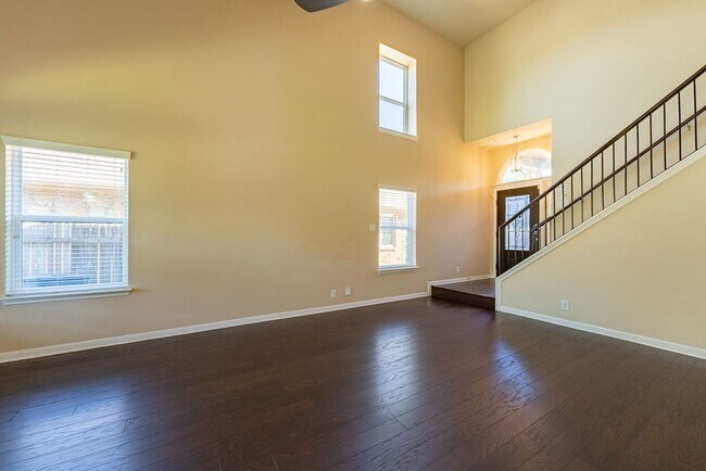 Foto del edificio - Elegant Avery Ranch Home with Modern Upgrades and Community Amenities