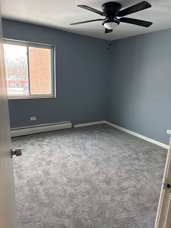 Foto del edificio - 723 Grant Ave