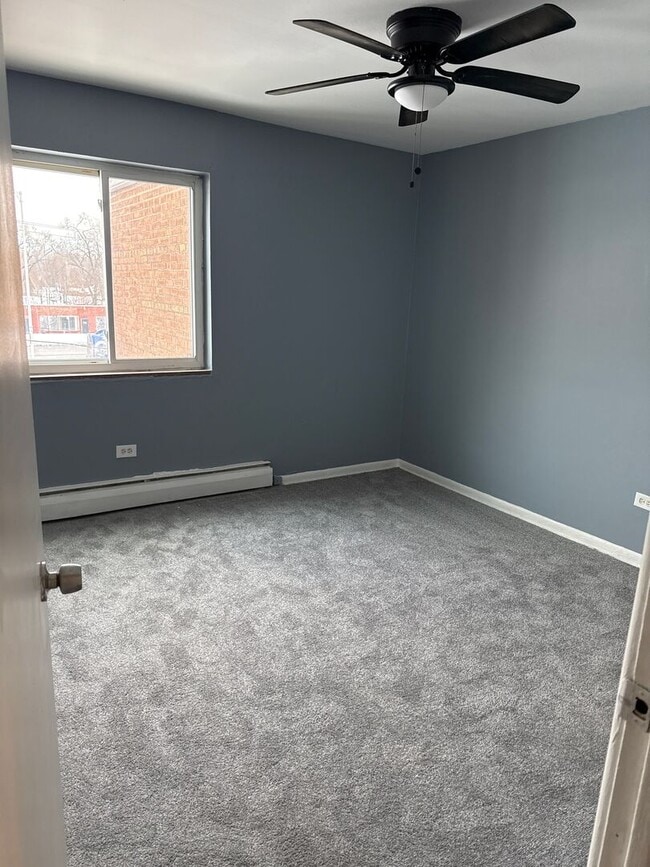 Building Photo - 723 Grant Ave