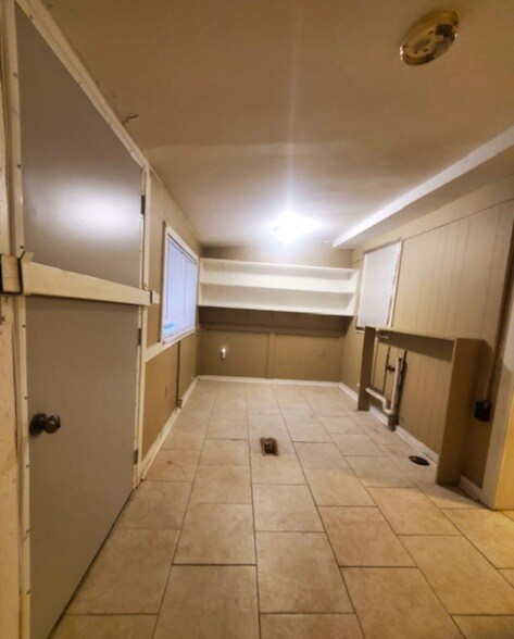 Foto del edificio - 1624 Whitney Ave