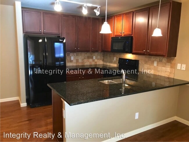 Foto del edificio - 2 br, 2 bath House - 1162 Rockhurst Dr #206