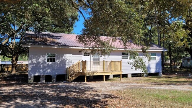 Foto del edificio - 33200 Walker Rd N