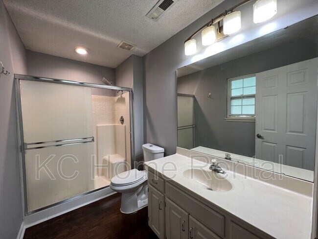 Foto del edificio - 857 SW Country Hill Dr