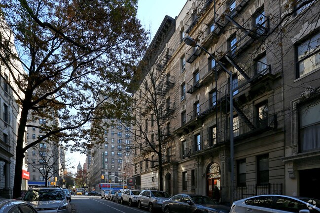 Building Photo - 2451-2459 Broadway