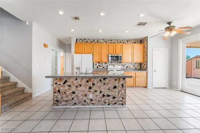 Foto del edificio - 9993 Lemon Valley Ave