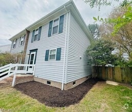 Building Photo - 2425 Casey Ct