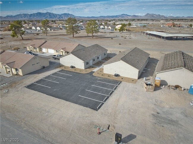 Building Photo - 610 San Lorenzo St