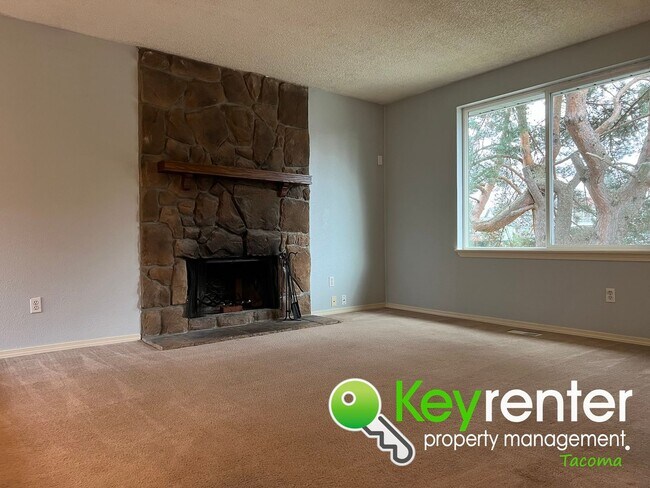 Building Photo - Stunning North End Single-Family Home with...