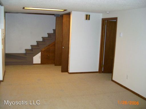 Primary Photo - 709 W 10th St