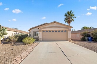 Building Photo - 10138 E Desert Paradise Pl