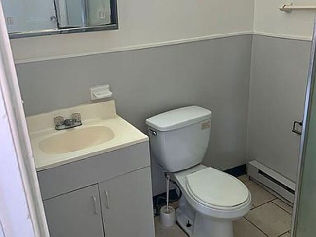 Building Photo - 124 S 19th St