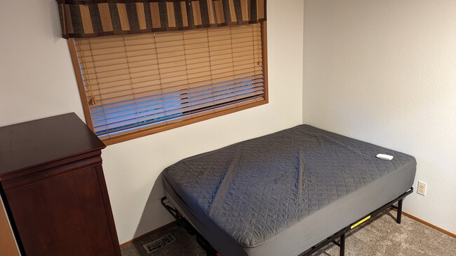 guest bedroom - 19125 121st Pl SE