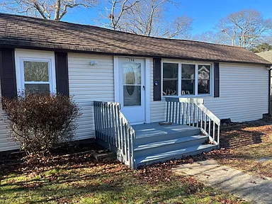 Building Photo - 198 Longfellow Dr
