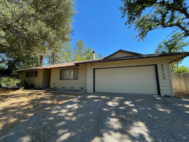 Primary Photo - 49725 Rd 426