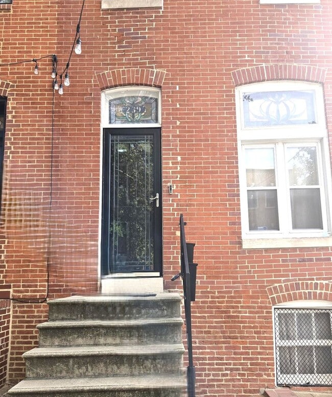 Building Photo - 239 S Collington Ave