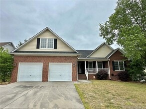 Building Photo - 2827 Beringer Dr