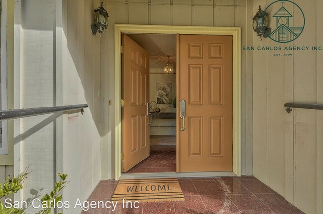 Building Photo - 3 br, 2 bath House - 3021 Forest Way