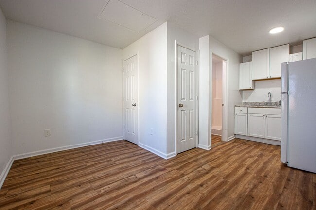 Photo - 2415 E Street Apartment