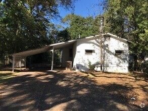 Building Photo - 2608 Pollard Ln