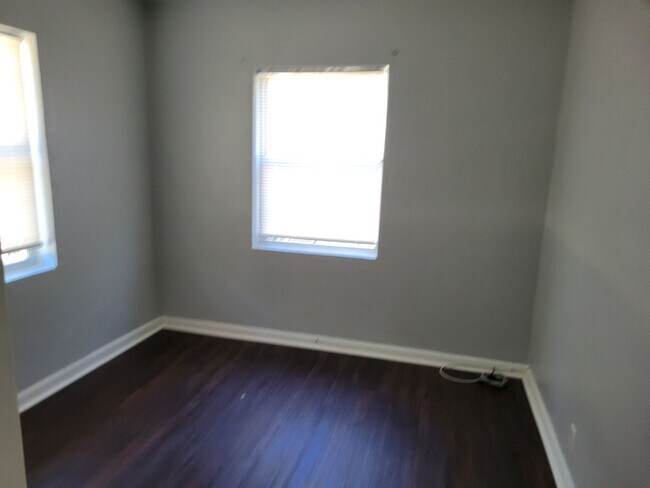Foto del edificio - Cute 2 Bedroom
