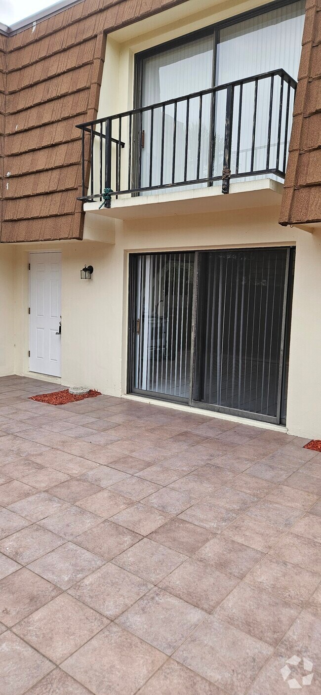 Eagle Lake East Townhouses for Rent Melbourne, FL 1 Townhouses