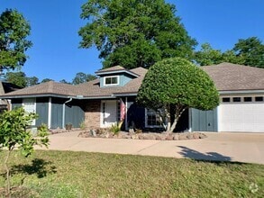 Building Photo - 5511 La Moya Ave