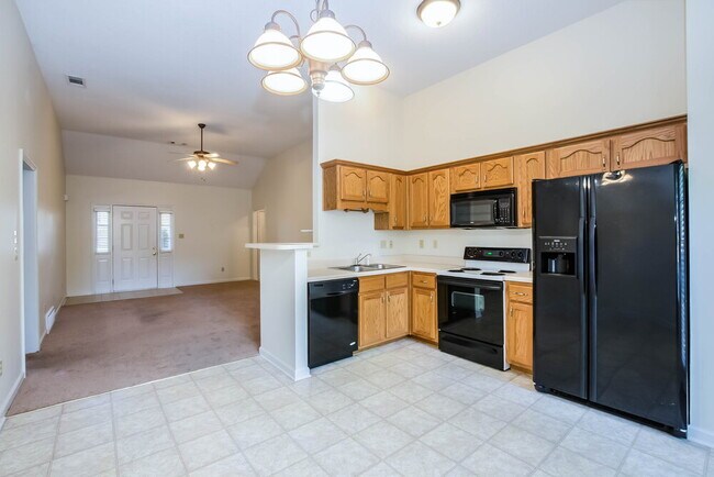 Foto del edificio - 5787 Reed Bend Cove