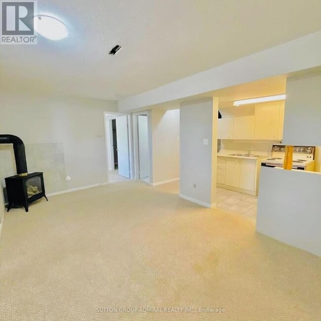 Building Photo - 53 Eden Dr