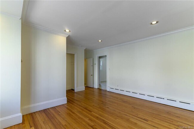 Building Photo - 458 Lexington Ave