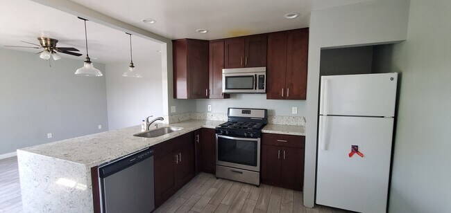 Foto del edificio - 4255 1/2 Altadena Ave.
