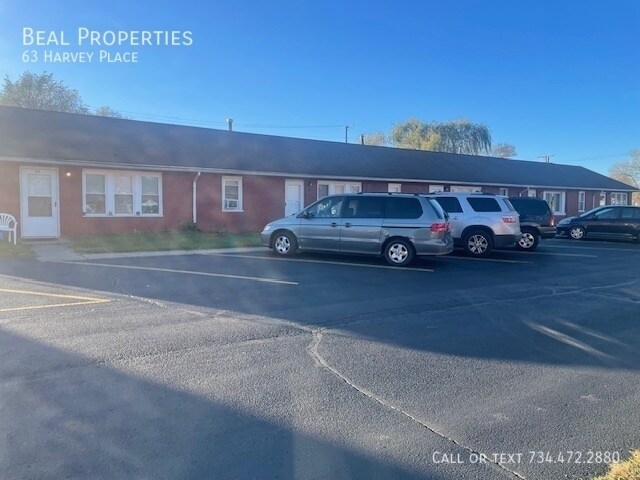 Foto del edificio - 63 Harvey Pl