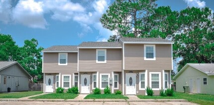 Building Photo - 2516 Johnson Dr