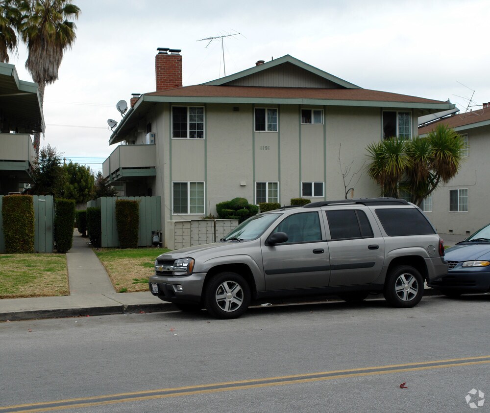 Building Photo - 1191 Ayala Dr