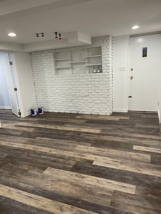 8 Terry Ln, Bayville, NY 11709 House Rental in Bayville, NY