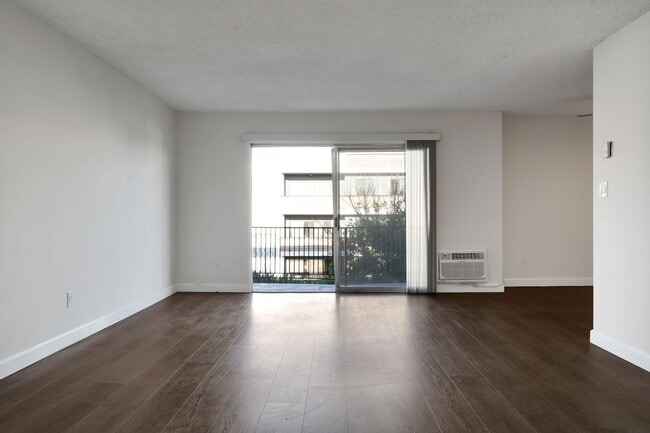 Interior Photo - Canfield Luxury Investments LLC