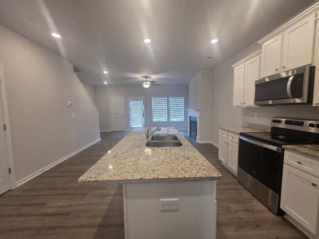 Foto del edificio - 4353 Smithgall Ct