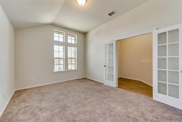 Building Photo - 413 Sandhurst Dr