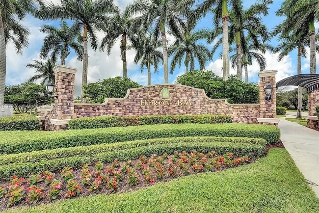 Foto del edificio - 5818 NW 119th Dr