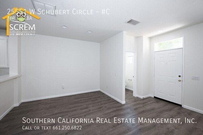 Foto del edificio - 25551 Schubert Cir