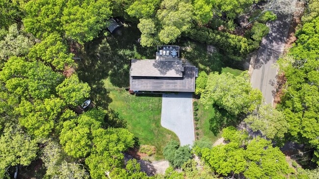 Building Photo - 274 Little Fresh Pond Rd