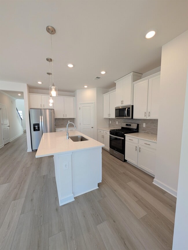 Building Photo - 1508 Regal Fern Wy