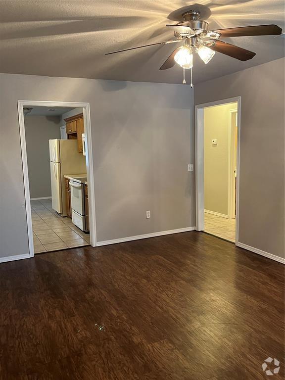 Building Photo - 1119 Linda Ln