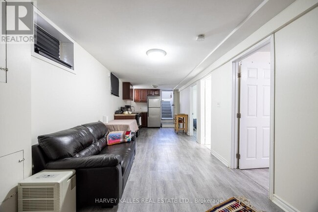 Building Photo - 210 Gowan Ave
