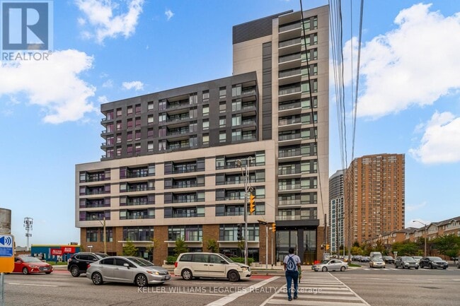 Building Photo - 110-1350-1350 Ellesmere Rd