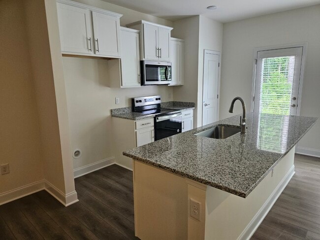 Building Photo - 68 Lavender Ln