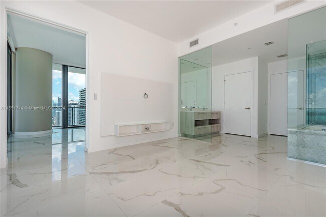 Foto del edificio - 480 NE 31st