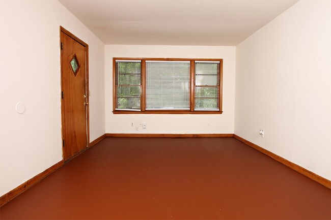 Foto del edificio - 6442-6446 E Castle Dr