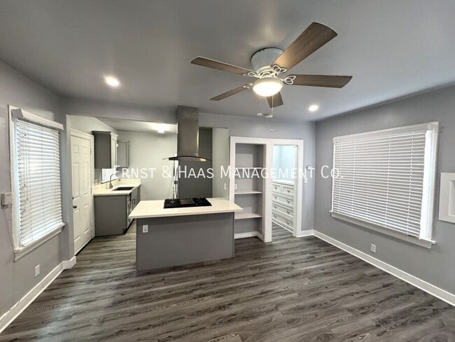 Foto del edificio - 1119 St Louis Ave